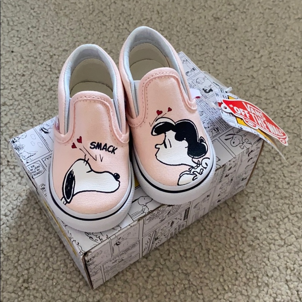 Vans x Peanuts Classic Slip On